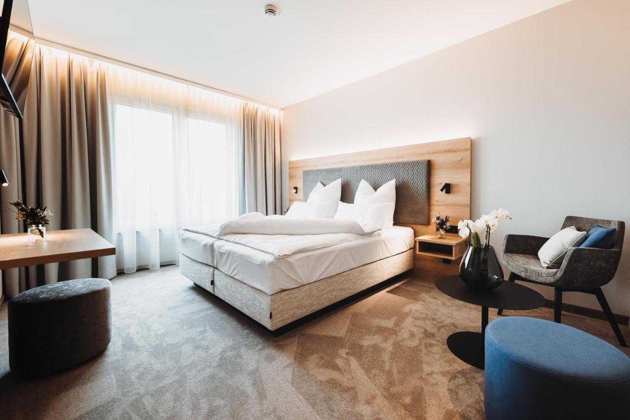 Hotel Vivo Schierling Εξωτερικό φωτογραφία